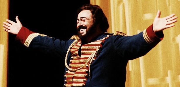 O tenor italiano Luciano Pavarotti - Divulgação