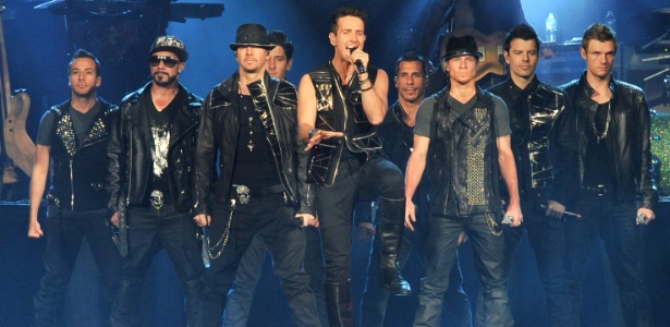 New Kids on The Block e Backstreet Boys se apresentam juntos em Toronto, Canadá (08/06/2011) - Getty Images