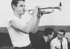 Encontrando significado na vida e morte de um trompetista - Reprodução